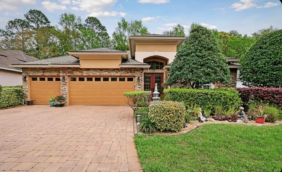 1st image of 85100 Amagansett Dr