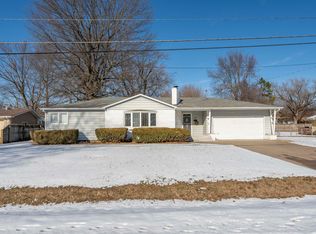 1219 E Broadmoor St, Springfield, MO 65804