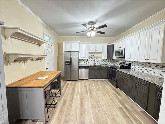 5th image of 315 W 31st St