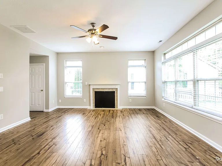 6602 Farley Cir — Photo 6