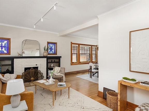 4th image of 809 Madison Street