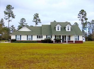 6913 Smooth Bore Ave E, Glen Saint Mary, FL 32040