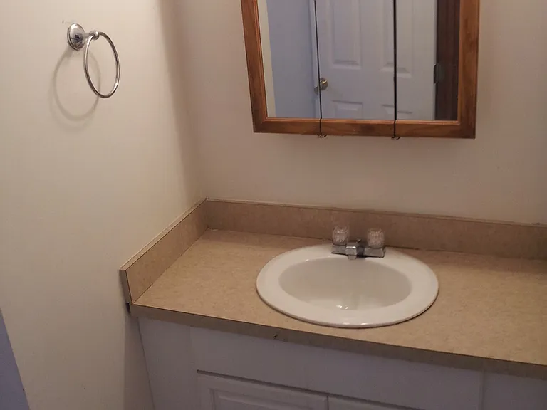 5240 Farr Ave — Photo 7