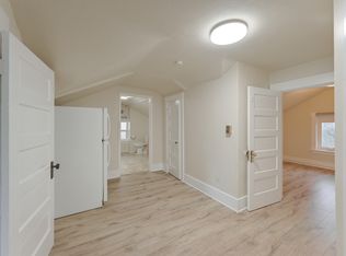 4303 8th Ave NE #A, Seattle, WA 98105
