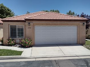 11541 Park Ln, Apple Valley, CA 92308
