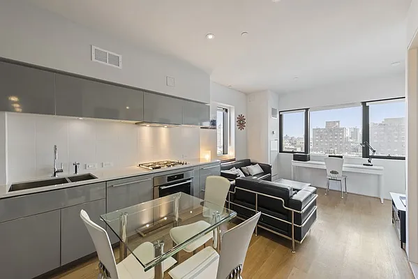 Rented by Compass | media 13