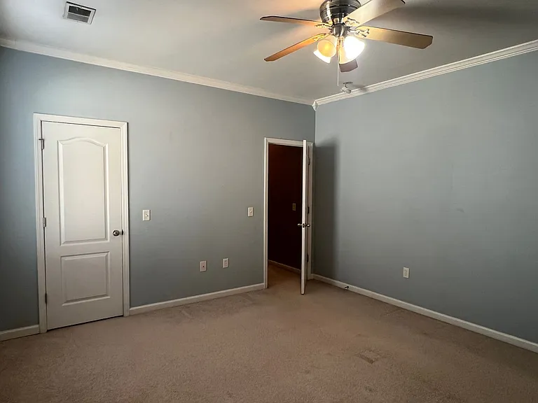 312 Hearthwood Dr — Photo 31