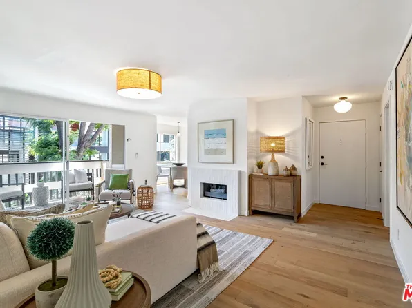 9061 Keith Ave APT 203, West Hollywood, CA 90069