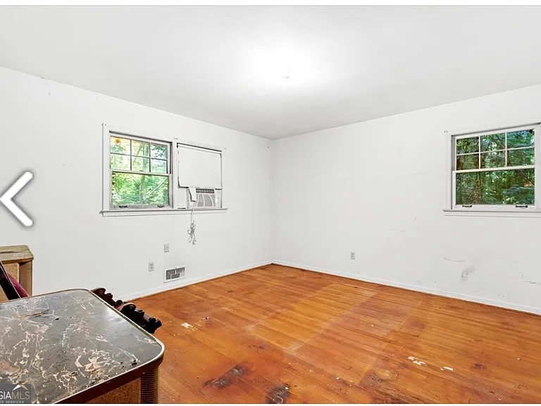1354 Weston Dr — Photo 11