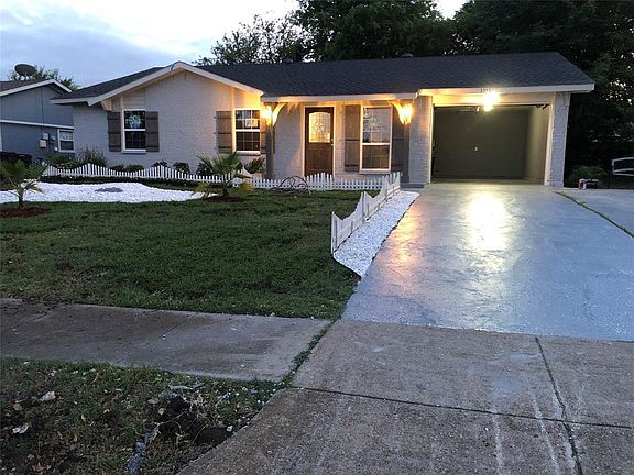 2nd image of 3353 Sherwood Dr