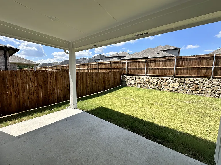 512 Dorothy Dr — Photo 17