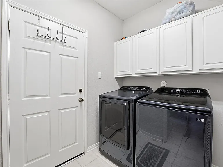 21812 Grand Lancelot Dr — Photo 19