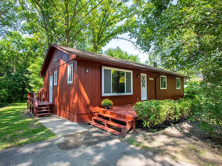 4848 Stuhrberg Dr — Photo 43