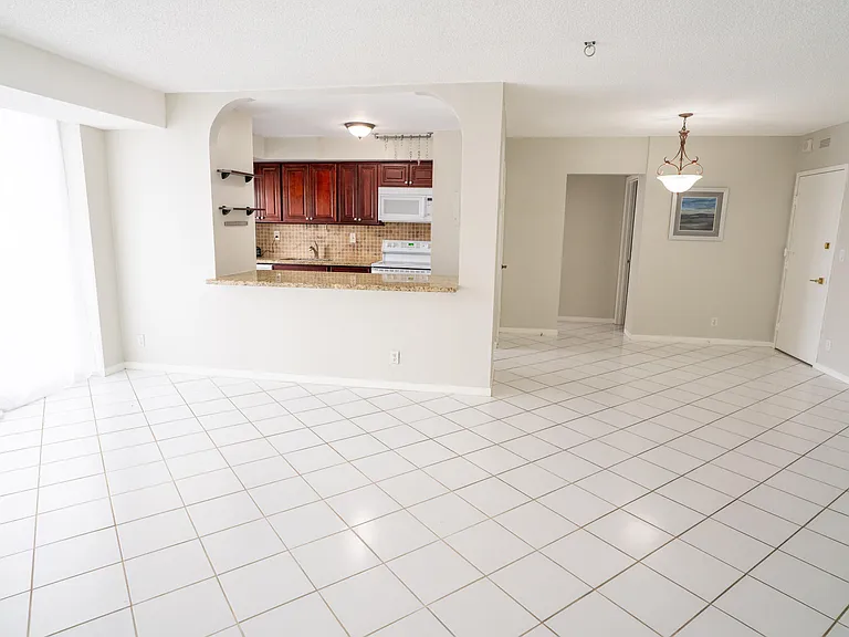 2701 N Ocean Blvd #2B — Photo 31