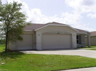 8201 Liriope Loop, Lehigh Acres, FL 33972