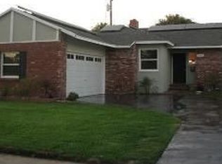 2407 Thoreau St, Inglewood, CA 90303