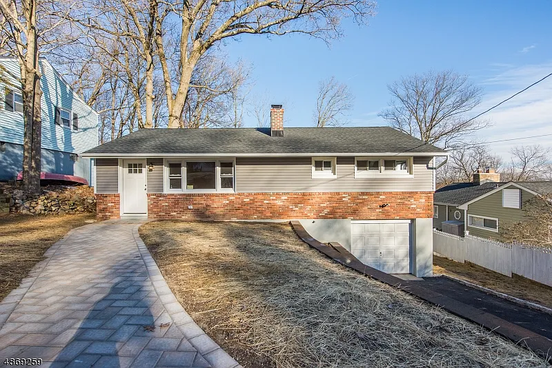 37 White Meadow Rd photo 1