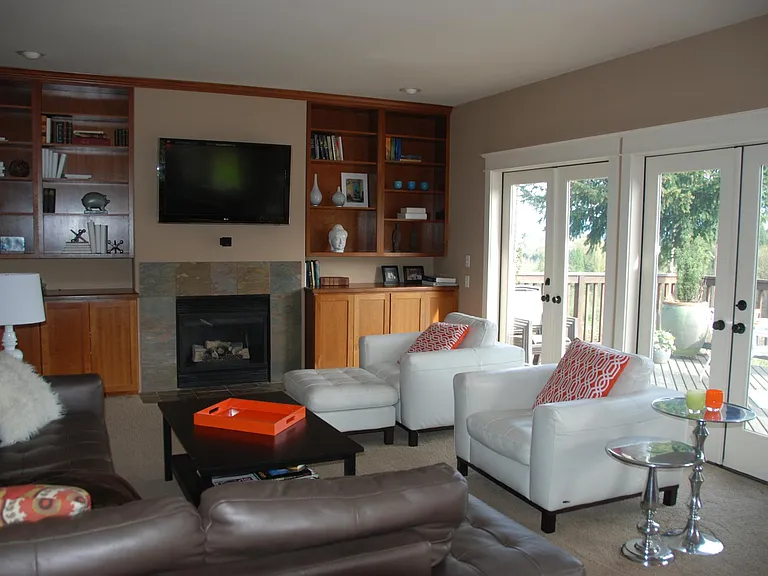 Family Room off Kitchen