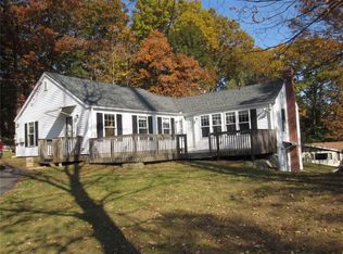 16 Richard St, Scituate, RI 02831