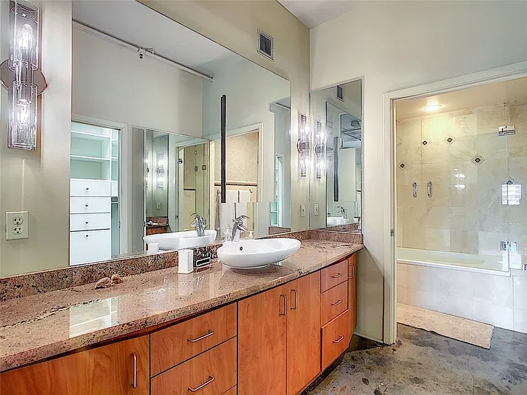 10 N Summerlin Ave #30 — Photo 42