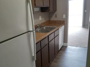 2303 Forest Creek Circle Dr, Columbus, OH 43223