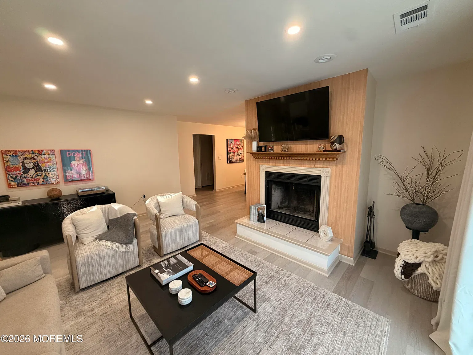 2 bed, 1599 sqft, $3,650 — Photo 4