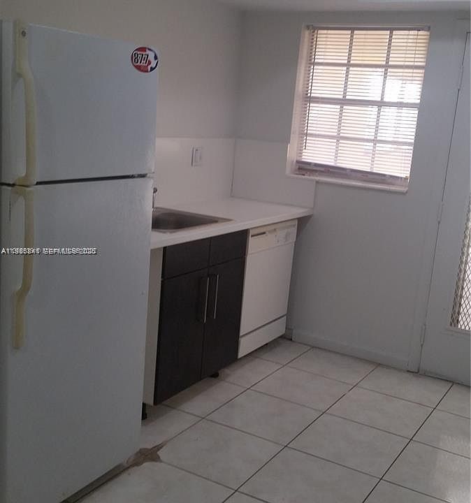 1st image of 11840 NE 19th Dr #27