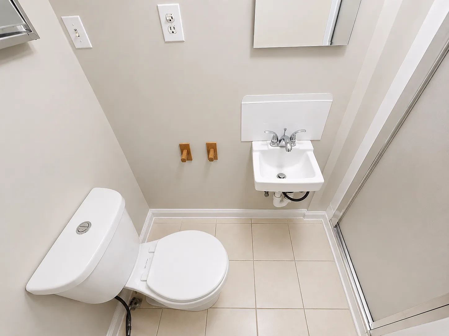 1 bed, 850 sqft, $1,595 — Photo 2