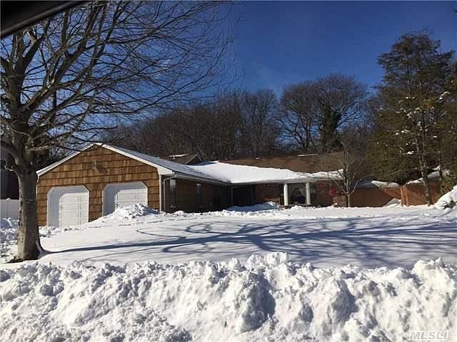 1st image of 40 Canterbury Ct