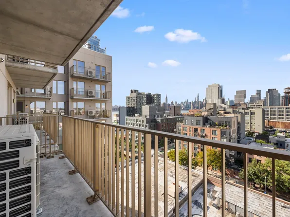 16 West Street image 1 of 30