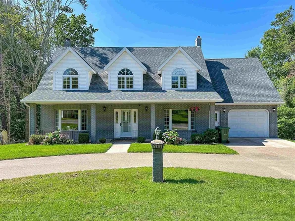 193 Mount Edward Rd, Charlottetown, PE C1A 5T1