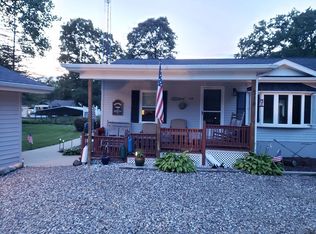 314 Mud Lake Dr, Coldwater, MI 49036