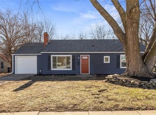 137 W 85th St, Kansas City, MO 64114