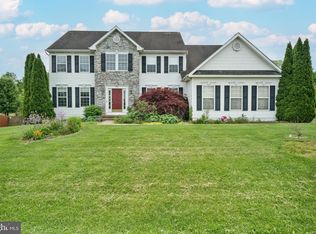 33 General Early Dr, Harpers Ferry, WV 25425