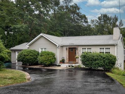 39 Creeper Hill Rd, North Grafton, MA, 01536