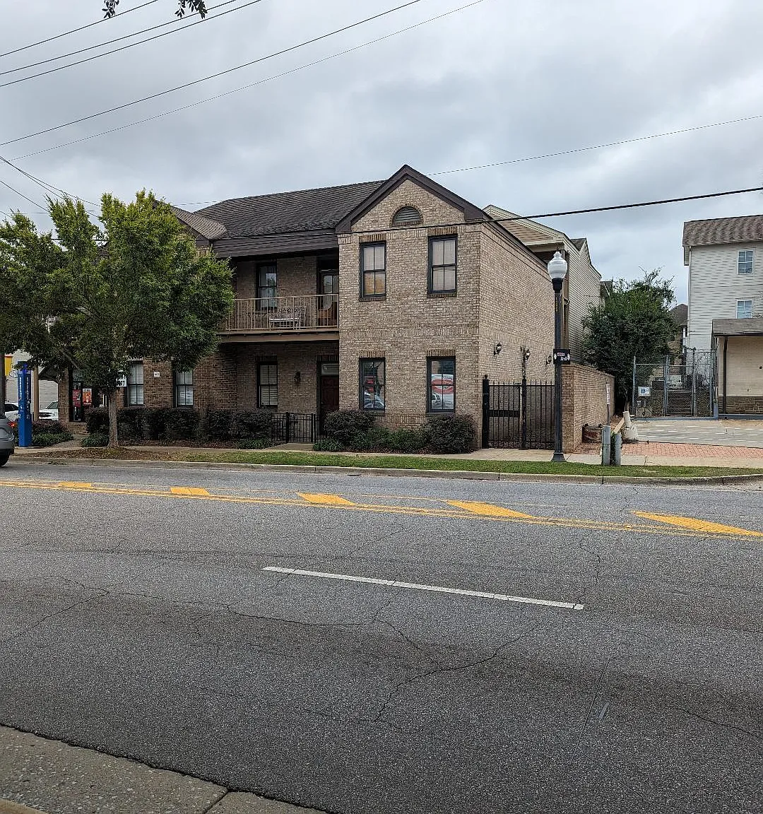 1403 University Blvd — Photo 1