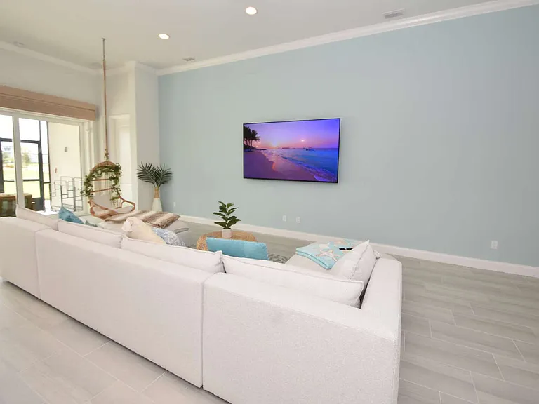 114 Del Palma Dr — Photo 17