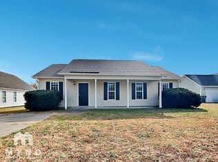 120 Deebeau Ln, Selma, NC 27576