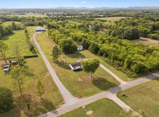 4976 Comstock Rd, Chapel Hill, TN 37034