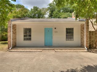 1010 Cushing Dr #B, Round Rock, TX 78664