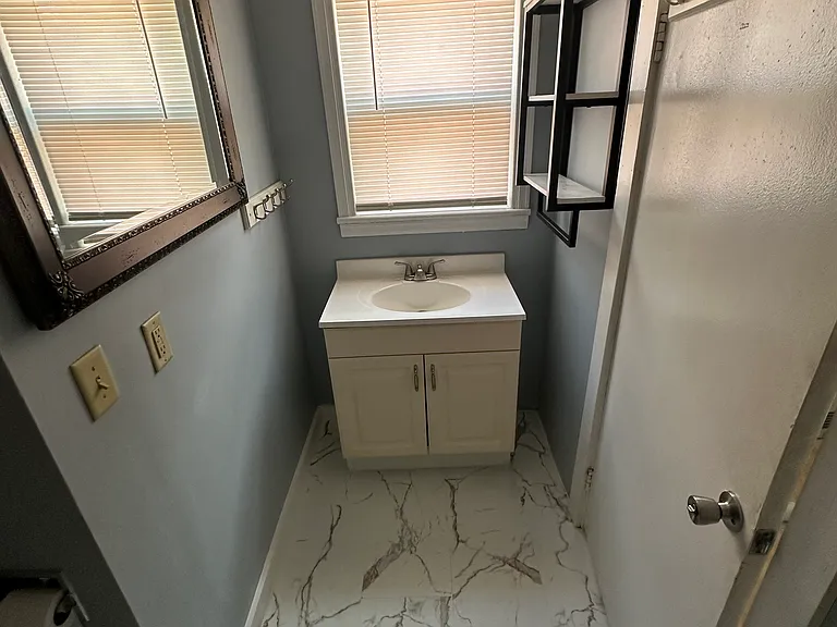 18 Ward St #C — Photo 7