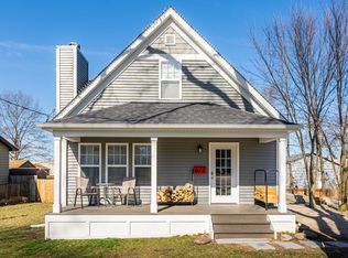 915 W State St, Sycamore, IL 60178