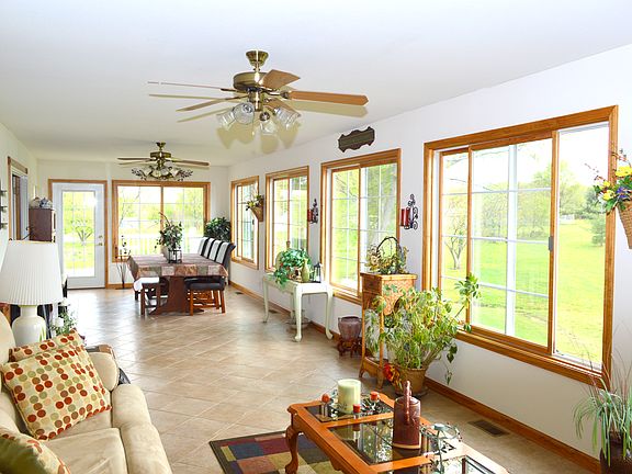 Sun Room Opens to Deck!