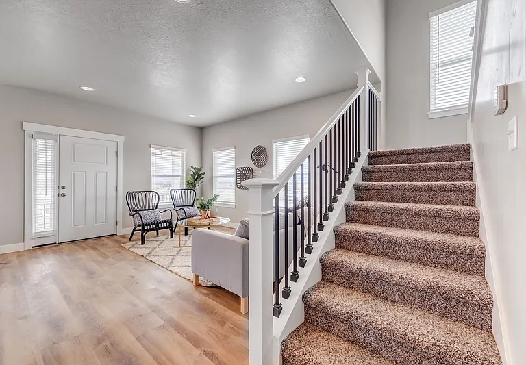 2502 N Cormac Pl — Photo 8