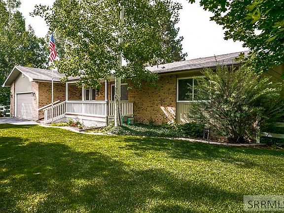 5th image of 3950 E Georgia Ln