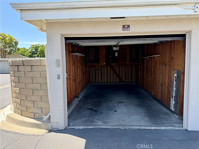 8933 Modesto Cir #1215B — Photo 24