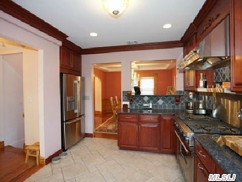 5th image of 51 Tarence St