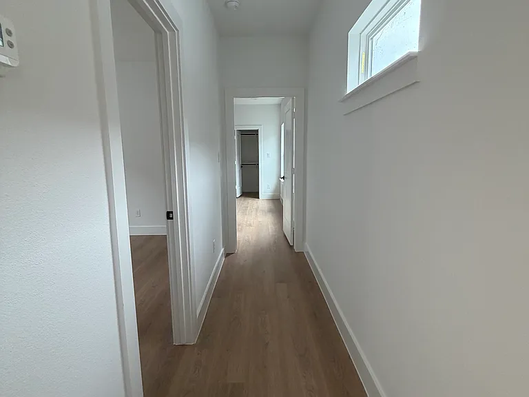 2521 Bethurum Ave — Photo 27