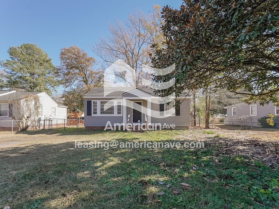526891_001_front_view_1.jpg