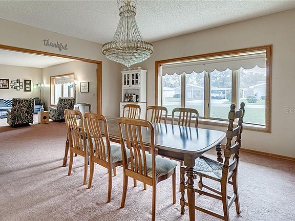 5th image of 118 Beverly Dr